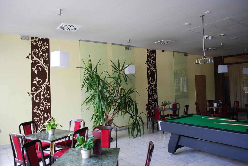 Hotel Claudius Szombathely Eksteriør billede